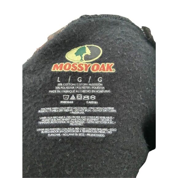 Mossy Oak Camo Sweatshirt (Large) - Picture 3 of 3